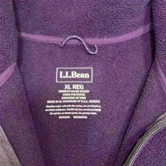 L.L. Bean Fleece Jacket - Picture 2 of 3